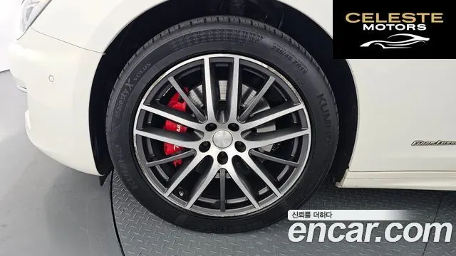 MASERATI Ghibli 3.0 Gran 2018 — photo 5 sur 20