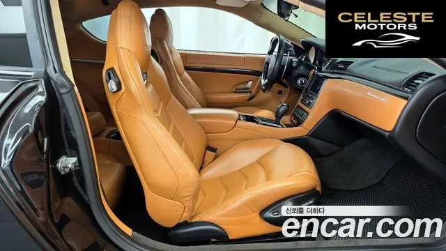 MASERATI Gran Turismo 4.7 Sport 2013 — photo 11 sur 20