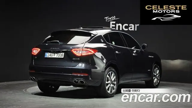 MASERATI Levante 3.0 AWD Gran 2019 — photo 2 sur 20