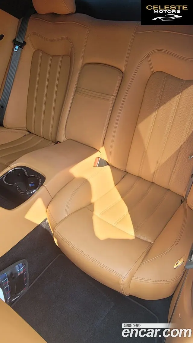 MASERATI Gran Turismo S 4.7 2010 — photo 9 sur 25