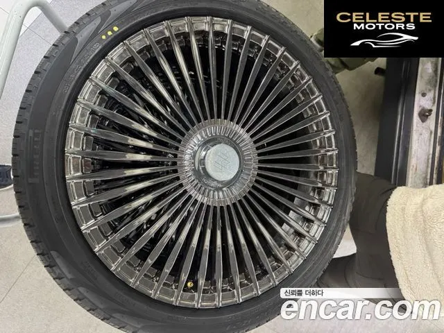 MERCEDES MAYBACH 62 5.5 V12 2006 — photo 19 sur 25