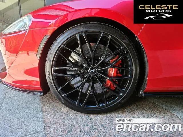 MCLAREN GT 4.0 2021 — photo 20 sur 26