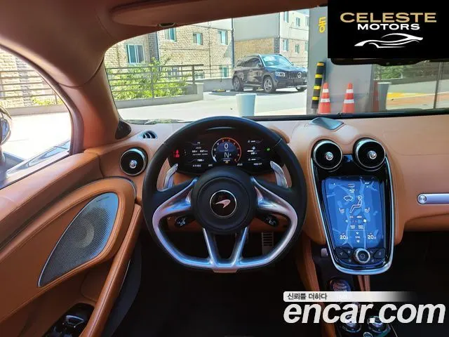 MCLAREN GT 4.0 2021 — photo 7 sur 26