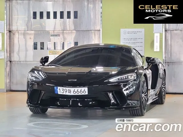MCLAREN GT 4.0 2022 — photo 22 sur 26