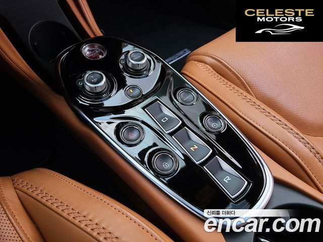 MCLAREN GT 4.0 2022 — photo 13 sur 26