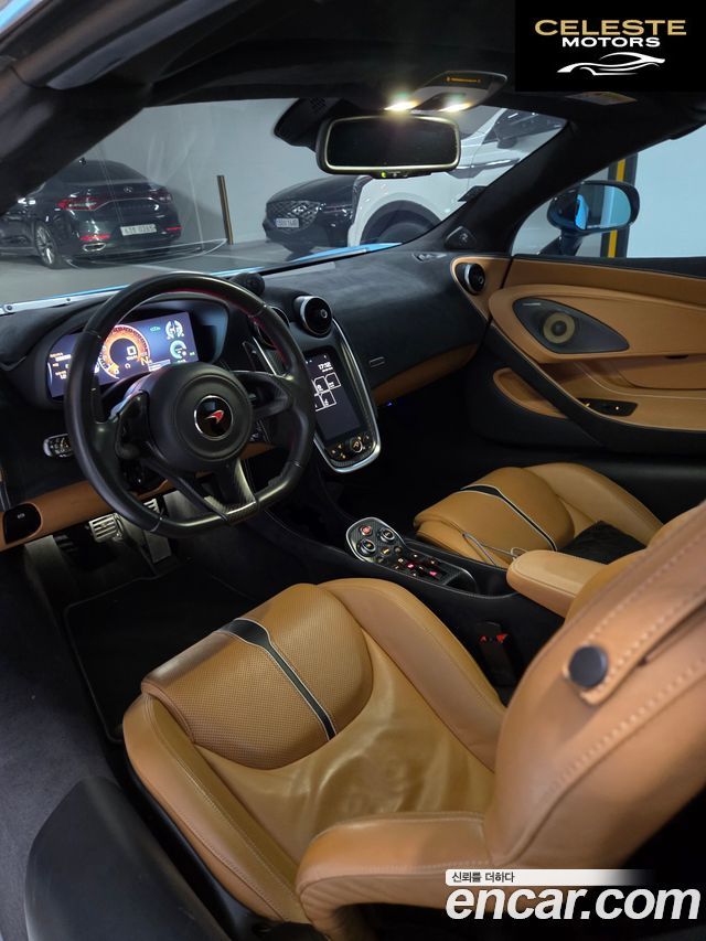 MCLAREN 570S 3.8 Spyder 2018 — photo 4 sur 8