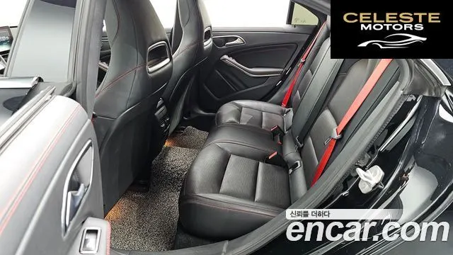 MERCEDES AMG CLA-Classe C117 CLA45 AMG 4MATIC 2016 — photo 12 sur 20