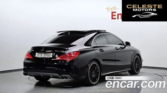MERCEDES AMG CLA-Classe C117 CLA45 AMG 4MATIC 2016 — photo 2 sur 20