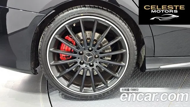 MERCEDES AMG CLA-Classe C117 CLA45 AMG 4MATIC 2016 — photo 5 sur 20