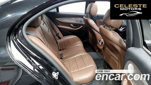 MERCEDES AMG E-Classe W213 E300 4MATIC AMG Line 2020 — photo 12 sur 20