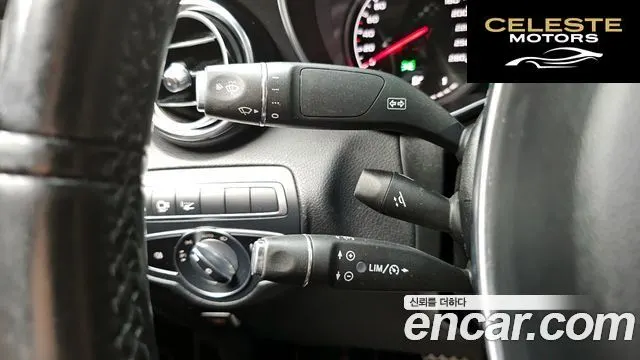 MERCEDES AMG GLC-Classe X253 AMG GLC43 4MATIC Coupé 2019 — photo 17 sur 26