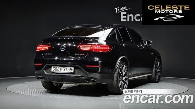 MERCEDES AMG GLC-Classe X253 AMG GLC43 4MATIC Coupé 2019 — photo 2 sur 26