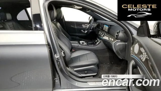 MERCEDES AMG E-Classe W213 E350 4MATIC AMG Line 2019 — photo 10 sur 20