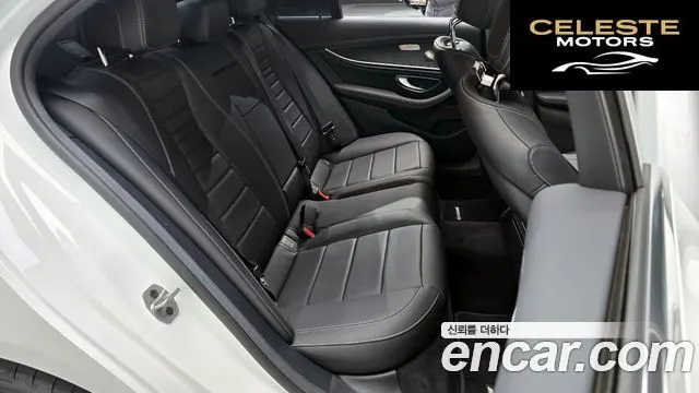 MERCEDES AMG E-Classe W213 E220d 4MATIC AMG Line 2023 — photo 12 sur 26