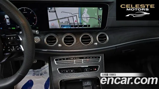 MERCEDES AMG E-Classe W213 E220d 4MATIC AMG Line 2023 — photo 16 sur 26