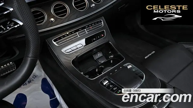 MERCEDES AMG E-Classe W213 E220d 4MATIC AMG Line 2023 — photo 17 sur 26