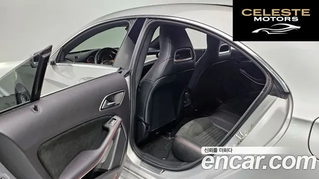 MERCEDES AMG CLA-Classe C117 CLA220 AMG Line 2018 — photo 12 sur 20