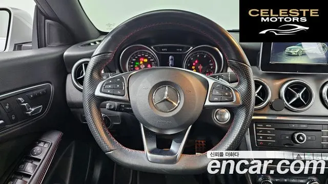 MERCEDES AMG CLA-Classe C117 CLA220 AMG Line 2018 — photo 13 sur 20