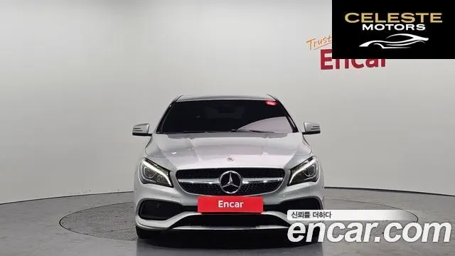 MERCEDES AMG CLA-Classe C117 CLA220 AMG Line 2018 — photo 3 sur 20