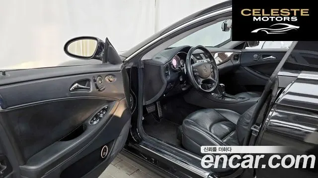 MERCEDES AMG CLS-Classe W219 CLS63 AMG 2007 — photo 10 sur 26