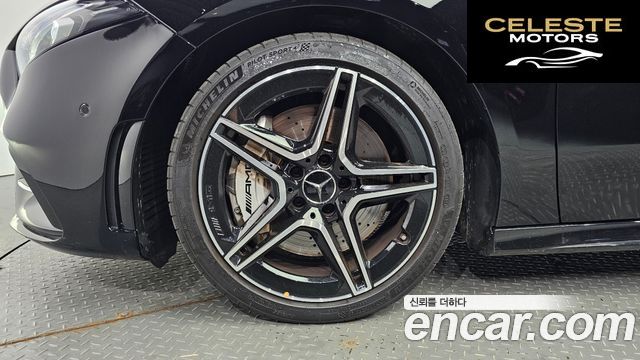 MERCEDES AMG A-Classe W177 AMG A35 4MATIC Berline 2021 — photo 5 sur 20