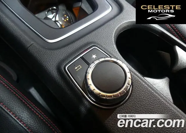 MERCEDES AMG CLA-Classe C117 CLA220 AMG Line 2018 — photo 17 sur 26