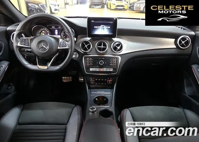 MERCEDES AMG CLA-Classe C117 CLA220 AMG Line 2018 — photo 4 sur 26