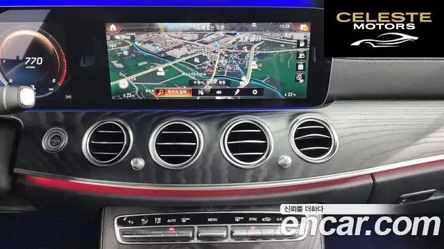 MERCEDES AMG E-Classe W213 E220d 4MATIC AMG Line 2021 — photo 14 sur 20