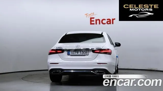 MERCEDES AMG E-Classe W213 E220d 4MATIC AMG Line 2021 — photo 4 sur 20
