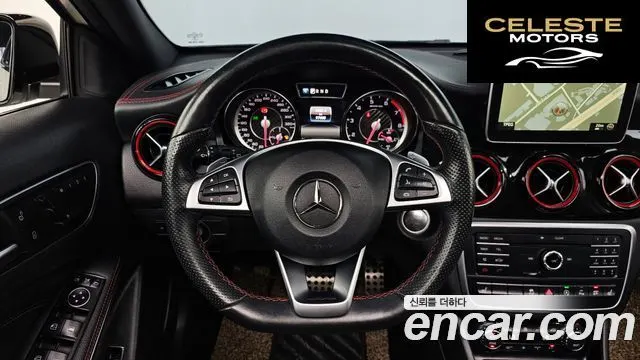 MERCEDES AMG GLA-Classe X156 GLA45 AMG 4MATIC 2016 — photo 13 sur 26