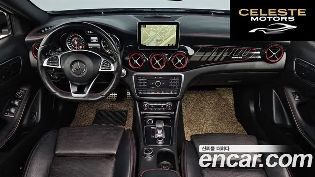 MERCEDES AMG GLA-Classe X156 GLA45 AMG 4MATIC 2016 — photo 24 sur 26