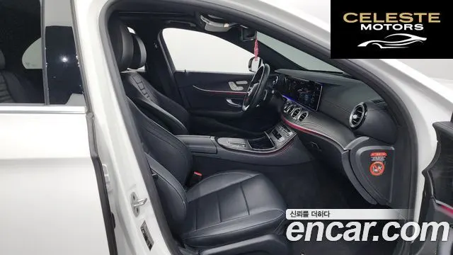 MERCEDES AMG E-Classe W213 E220d 4MATIC AMG Line 2021 — photo 11 sur 20