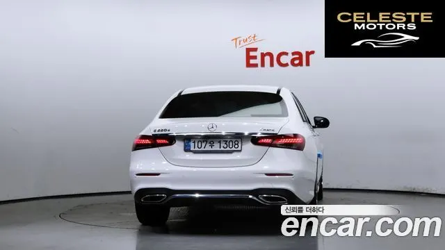 MERCEDES AMG E-Classe W213 E220d 4MATIC AMG Line 2021 — photo 4 sur 20