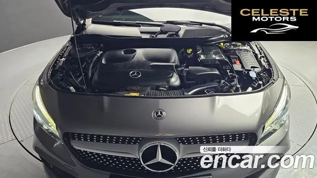 MERCEDES AMG CLA-Classe C117 CLA220 AMG Line 2018 — photo 6 sur 20