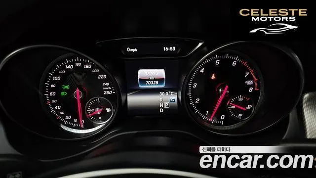 MERCEDES AMG CLA-Classe C117 CLA220 AMG Line 2018 — photo 8 sur 20
