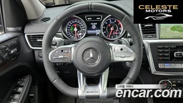 MERCEDES AMG M-Classe W166 ML63 AMG 2015 — photo 14 sur 20