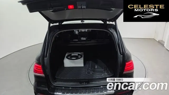 MERCEDES AMG M-Classe W166 ML63 AMG 2015 — photo 20 sur 20