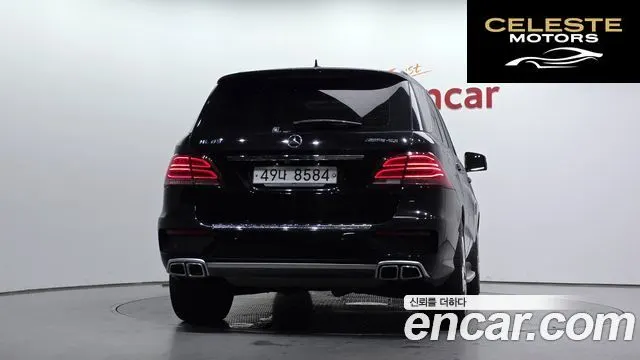 MERCEDES AMG M-Classe W166 ML63 AMG 2015 — photo 4 sur 20