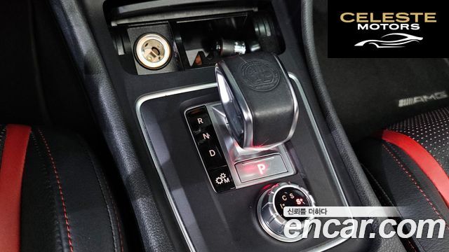 MERCEDES AMG CLA-Classe C117 CLA45 AMG 4MATIC 2016 — photo 9 sur 20