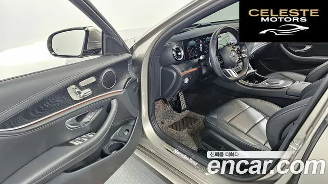 MERCEDES AMG E-Classe W213 E220d 4MATIC AMG Line 2021 — photo 10 sur 20