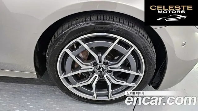 MERCEDES AMG E-Classe W213 E220d 4MATIC AMG Line 2021 — photo 5 sur 20