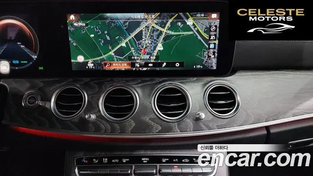 MERCEDES AMG E-Classe W213 E350 4MATIC AMG Line 2021 — photo 14 sur 20