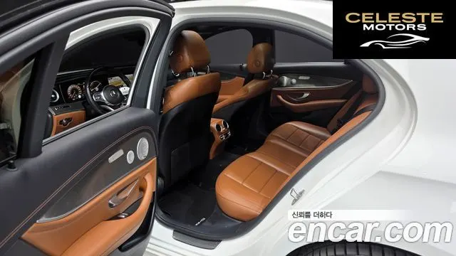 MERCEDES AMG E-Classe W213 E350 4MATIC AMG Line 2020 — photo 11 sur 20