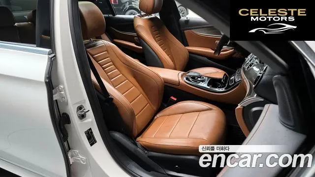 MERCEDES AMG E-Classe W213 E350 4MATIC AMG Line 2020 — photo 12 sur 20