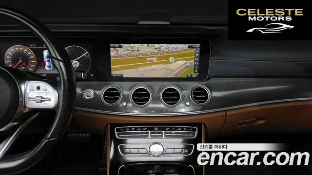 MERCEDES AMG E-Classe W213 E350 4MATIC AMG Line 2020 — photo 19 sur 20