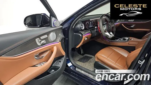 MERCEDES AMG E-Classe W213 E300 4MATIC AMG Line 2018 — photo 11 sur 20