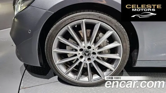 MERCEDES AMG E-Classe W213 E350 4MATIC AMG Line 2019 — photo 5 sur 20