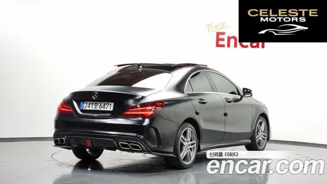 MERCEDES AMG CLA-Classe C117 CLA220 AMG Line 2018 — photo 2 sur 20