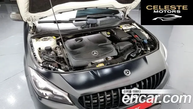 MERCEDES AMG CLA-Classe C117 CLA220 AMG Line 2018 — photo 6 sur 20