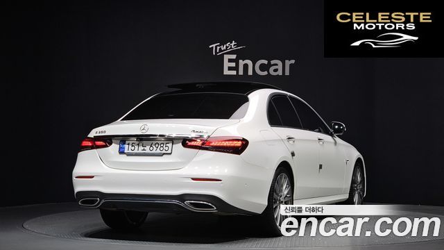 MERCEDES AMG E-Classe W213 E350 4MATIC AMG Line 2021 — photo 2 sur 20